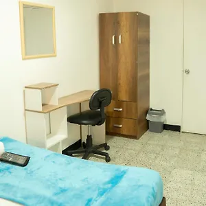 Africa House-casa Laureles-la70 Pensión