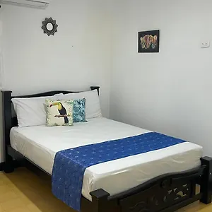 Pensión Hostal Mi Casa 18 