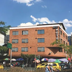 H Metro Hotel
