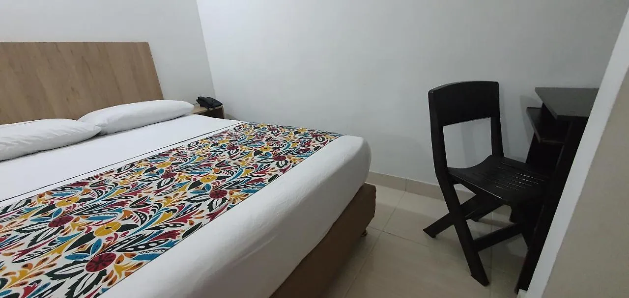 ***  Hotel Suites 44 Laureles Medellín Colombia